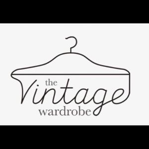 Meet your Posher, Ebony